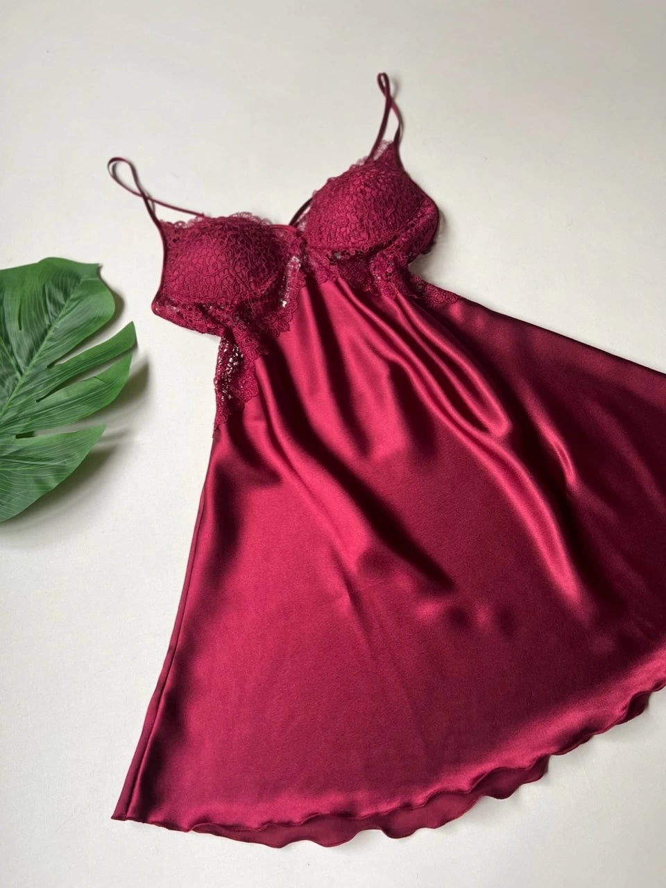 Vibe Luxury 8-Piece Satin & Lace Nightwear Set