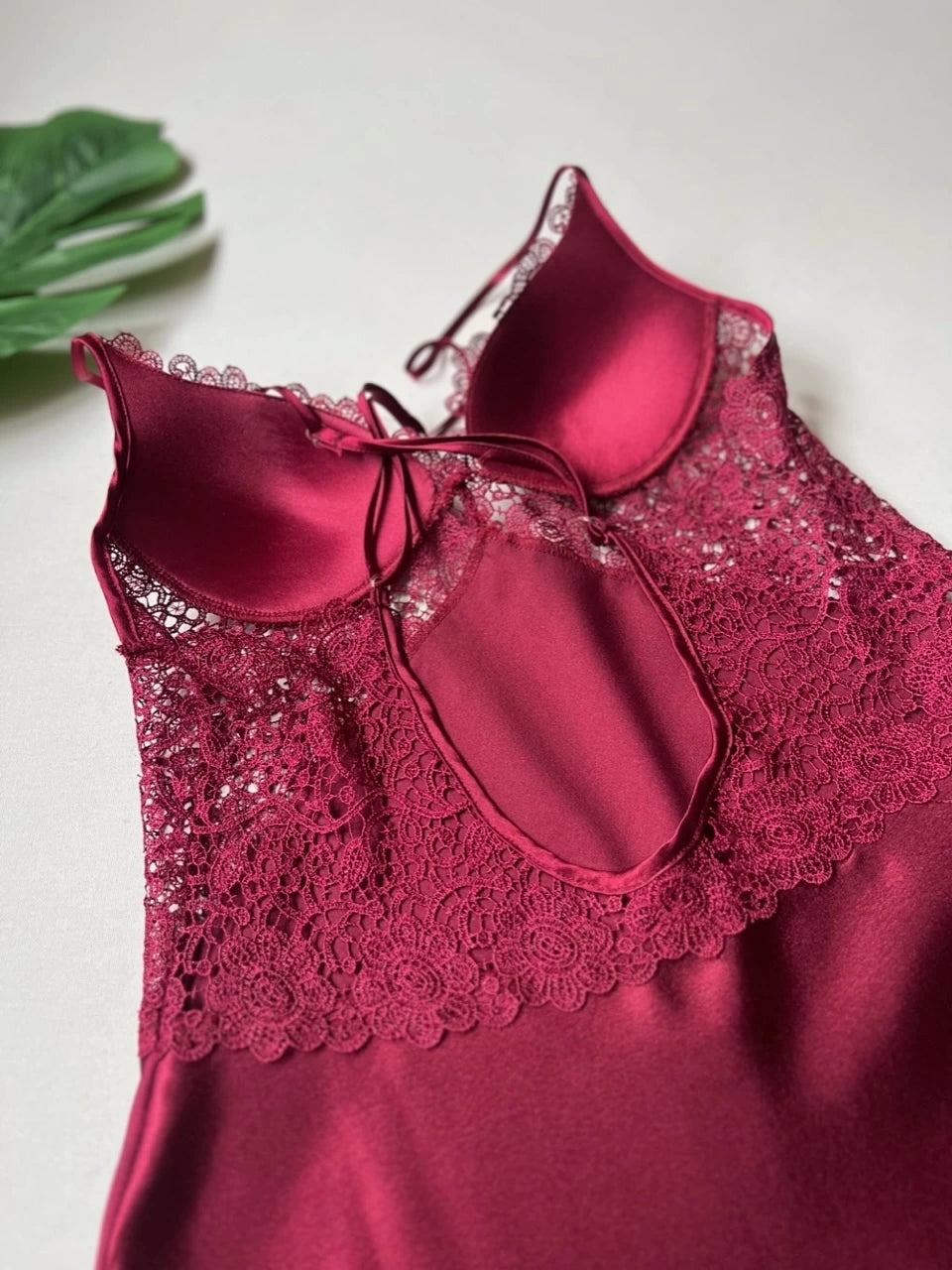Vibe Luxury 8-Piece Satin & Lace Nightwear Set