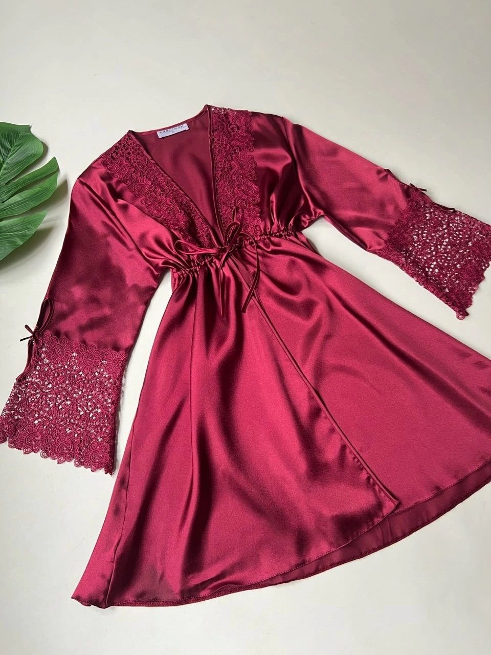 Vibe Luxury 8-Piece Satin & Lace Nightwear Set